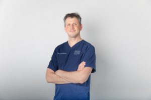 Dr Robert Weld-Moore